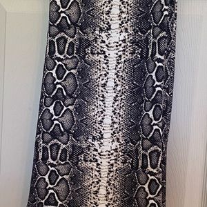 SLIMMING STRETCH SNAKE PRINT PANTS NWOT - XL